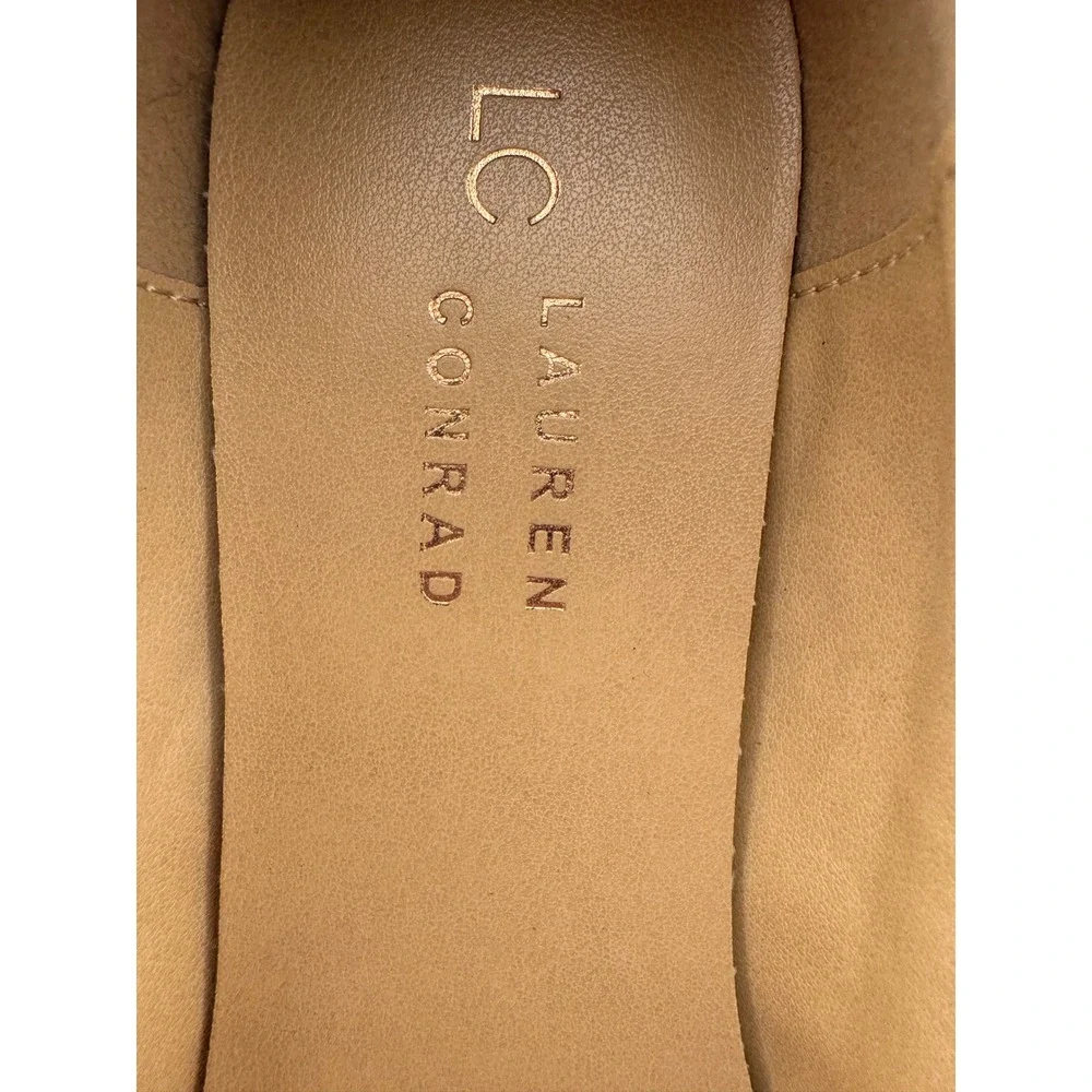 LC Lauren Conrad Ballet Flats 8.5 Nude Excellent Faux Suede Metallic Trim (1888)